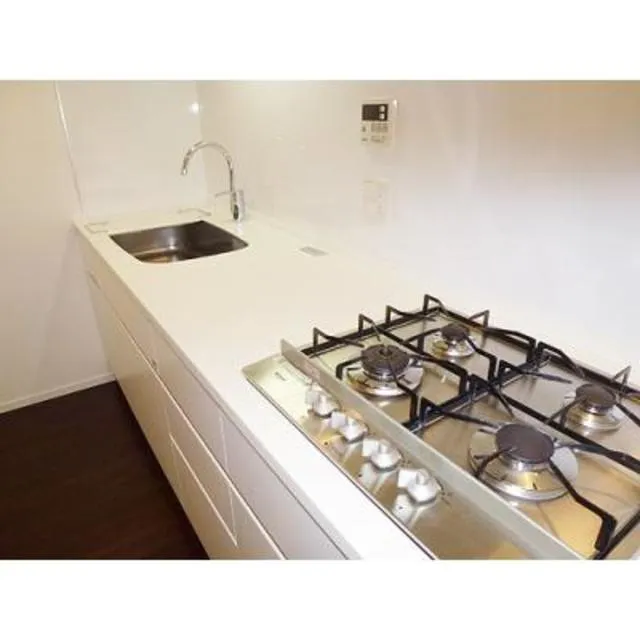 Park Cube Meguro Tower - Interior - ["Kitchen sink", "Tap", "Sink"]