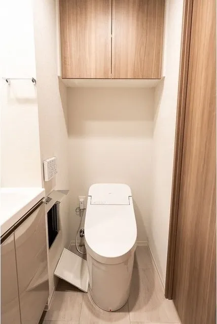 Comforia Liv Itabashi - Interior - ["Flooring", "Plumbing fixture", "Interior design"]