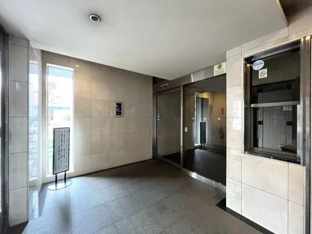 Saint Emilion Setagaya Kaminoge - Exterior - ["Tile Flooring"]