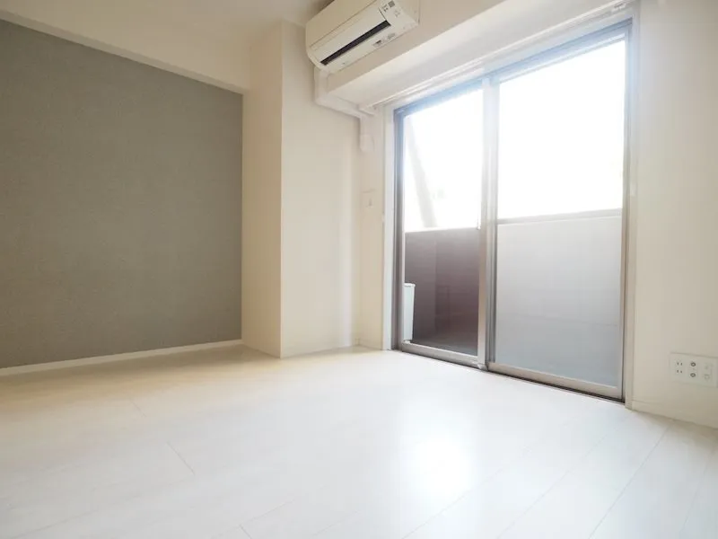 Residia Bunkyo Otowa - Interior - ["Building", "Window", "Fixture"]