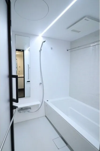 JP Noie Ebisu West - Interior - ["Flooring", "Interior design", "Ceiling"]