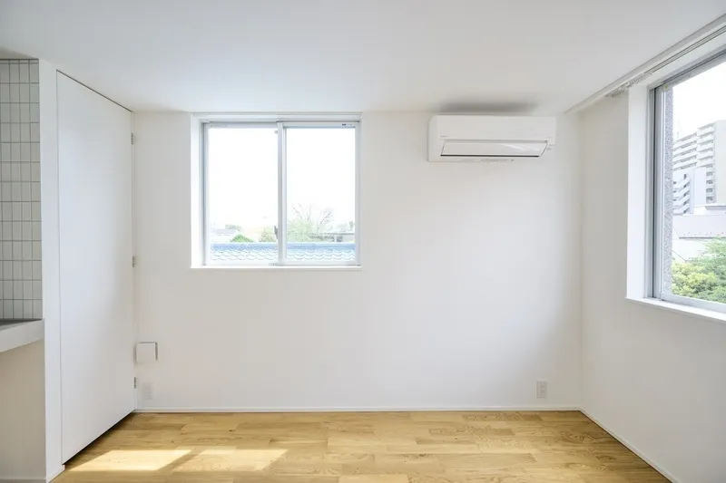 Trias358 - Interior - ["Wall", "Flooring", "Wood"]