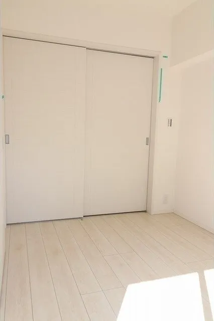 Comforia Fudomae - Interior - ["Property", "Room", "Furniture"]