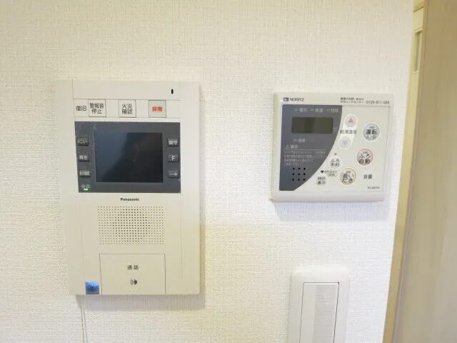 NST BuildingⅢ - Interior - ["Temperature", "Gas", "Machine"]