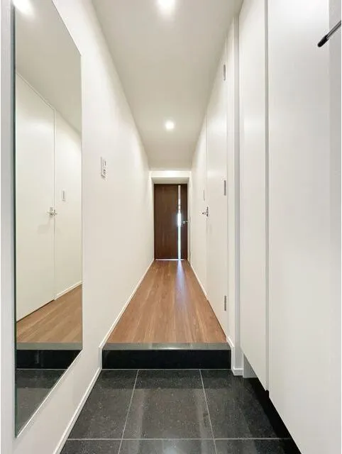 Asyl Court Nerima Nakamurabashi - Interior - ["Flooring", "Floor", "Wall"]