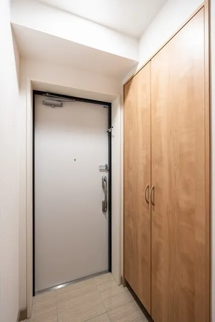 BPR Residence Nerima Fujimidai - Interior - ["Wood", "Flooring", "Door"]