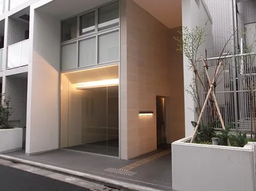 Residia Sasazuka II - Exterior - ["Plant", "Fixture", "Wood"]