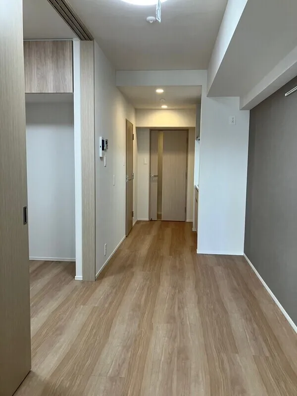 Arc En Ciel Shinjuku Daikyocho - Interior - ["Flooring", "Floor", "Wood"]