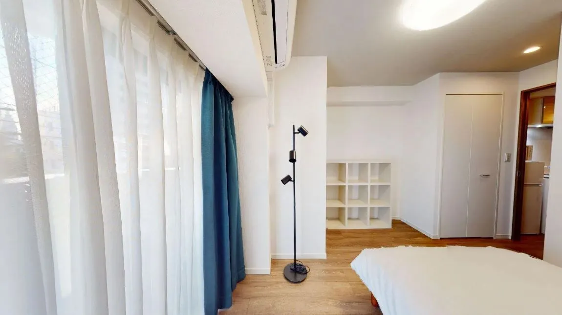 Hmlet Higashi-Shinjuku - Interior - ["Interior design", "Furniture", "Flooring"]