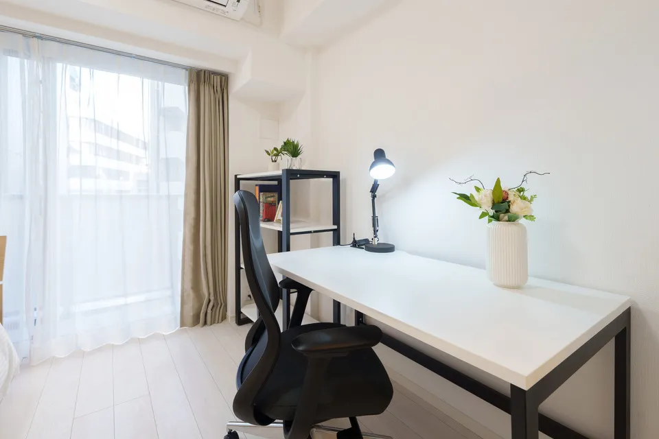 Hmlet Shiba Park - Interior - ["Furniture", "Interior design", "Desk"]