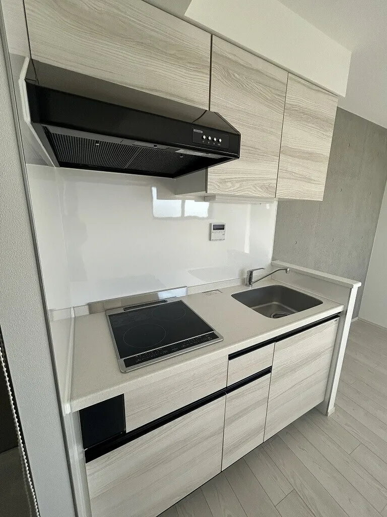 LiveFlat Magome - Interior - ["Kitchen", "Countertop", "Wood"]