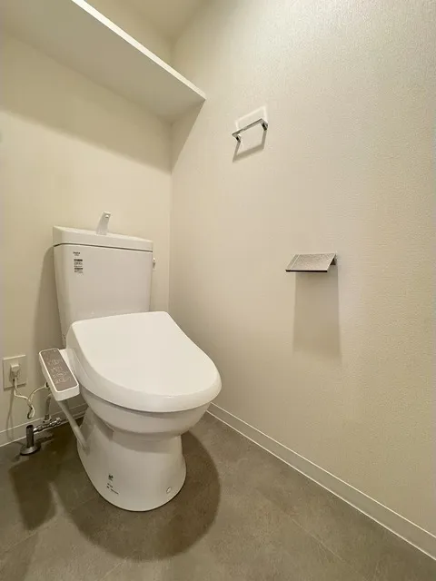 KDX Residence Kamiitabashi - Interior - ["Toilet seat", "Toilet", "Plumbing fixture"]