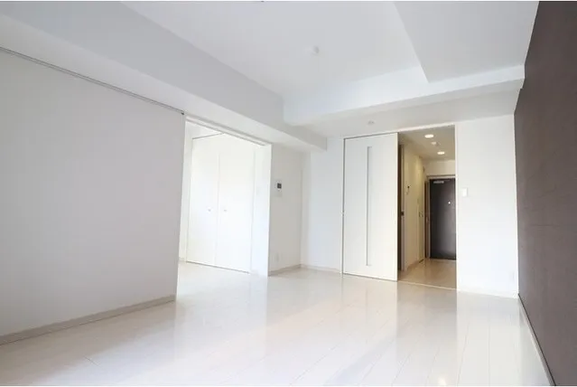 Comforia Ryogoku Troyes - Interior - ["White", "Property", "Ceiling"]