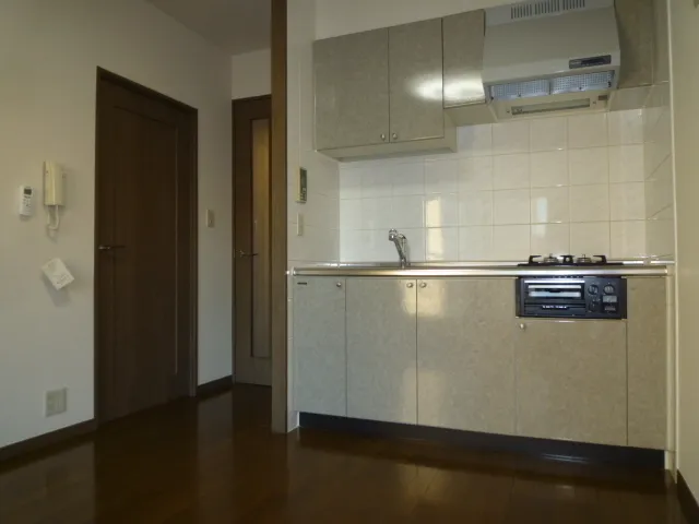 Lapole Mita - Interior - ["Flooring", "Kitchen", "Wood"]