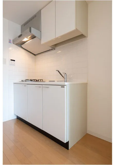 Comforia Azabujuban - Interior - ["Kitchen", "Kitchen Appliance", "Countertop"]