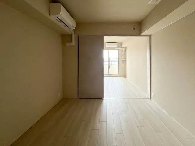 Royal Parks Ariake - Interior - ["Flooring", "Floor", "Ceiling"]