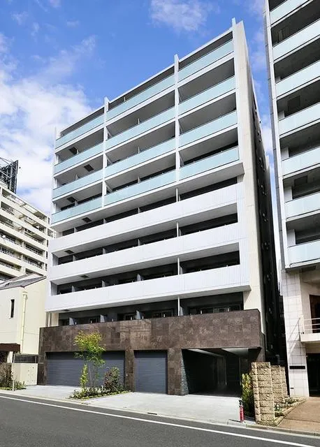 ALIVIO Nishiazabu - Exterior - ["Building", "Cloud", "Sky"]