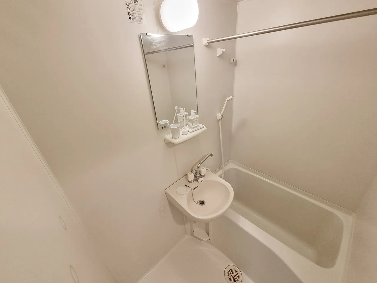 Mynavi STAY Higashioi - Interior - ["Flooring", "Floor", "Plumbing fixture"]