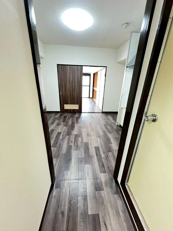 Maison Quadrille - Interior - ["Flooring", "Wood", "Floor"]