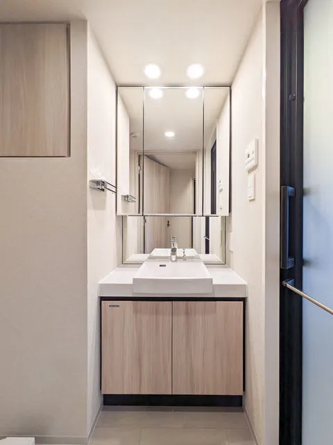 AIFLAT Shinagawa Togoshi Parkside - Interior - ["Interior design", "Flooring", "Floor"]