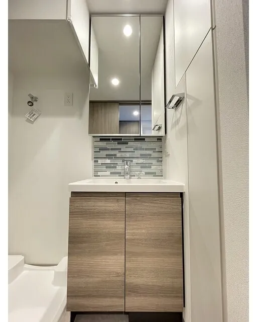Stylio Kamata West - Interior - ["Flooring", "Floor", "Interior design"]