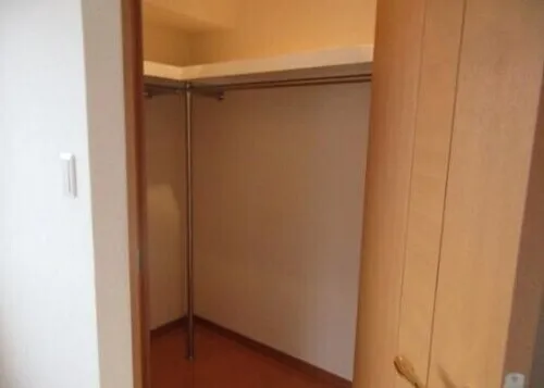 Itopia Oshima Station Coat - Interior - ["Wall", "Flooring", "Wood"]