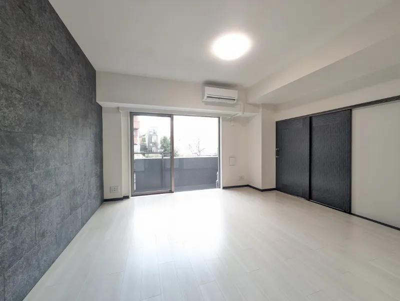 Park Flats Shibuya Daikanyama - Interior - ["Flooring", "Floor", "Ceiling"]