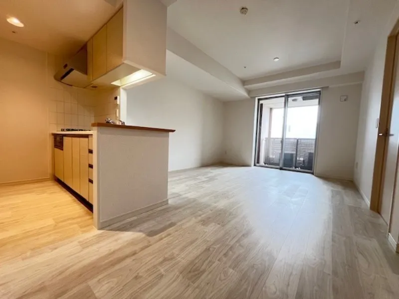 West Park Tower Ikebukuro - Interior - ["Wood", "Flooring", "Apartment"]