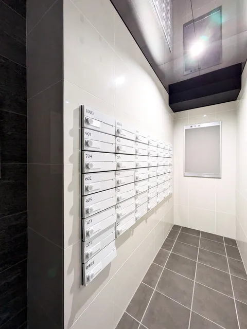 Comforia Kita-Ikebukuro - Exterior - ["Ceiling", "Apartment", "Locker"]