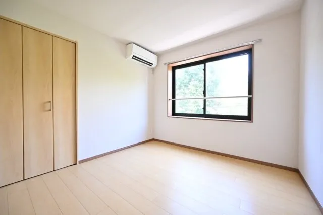 CENTRAL GARDEN RESIDENCE TOKYO - Interior - ["Flooring", "Wood", "Floor"]