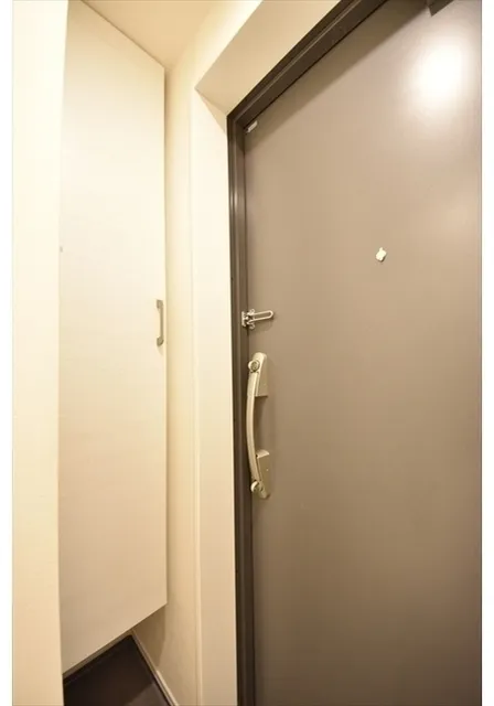 Le Coeur Shibuya Honmachi - Interior - ["Wood", "Door", "Flooring"]