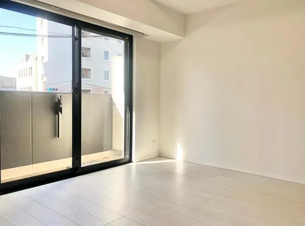 KNOTS Oyama - Interior - ["Flooring", "Floor", "Interior design"]
