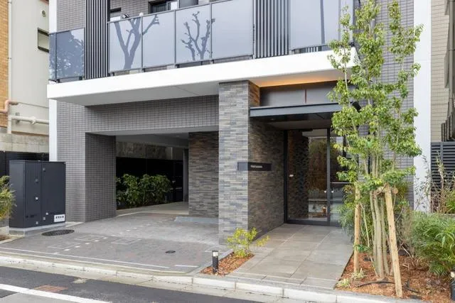 Geoent Ikebukuro - Exterior - ["Plant", "Building", "Urban design"]