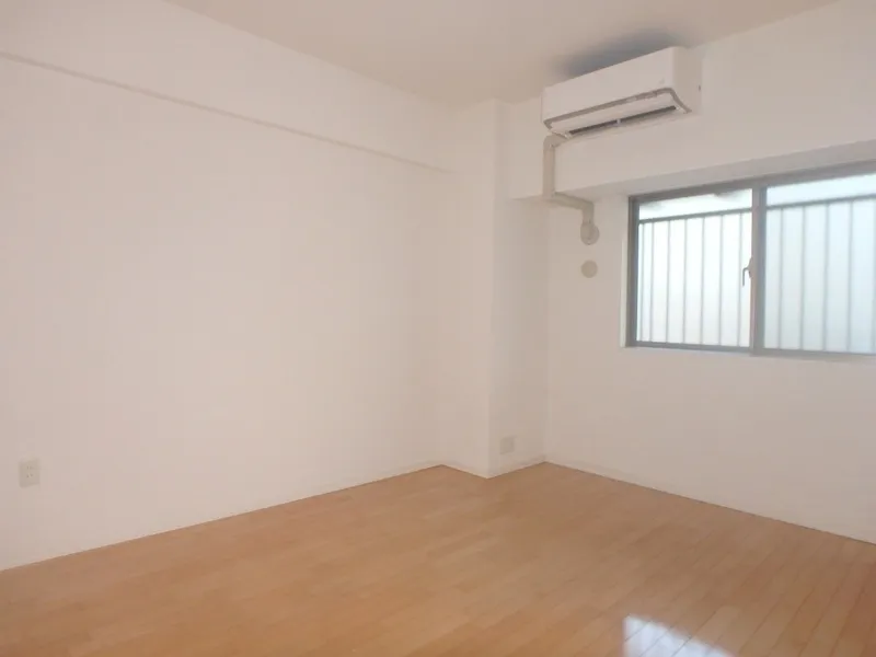 Esty Maison Toyosu Residence - Interior - ["Wood", "Flooring", "Floor"]