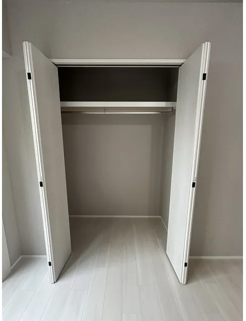 Takanawa Heights - Interior - ["Wood", "Grey", "Hardwood"]