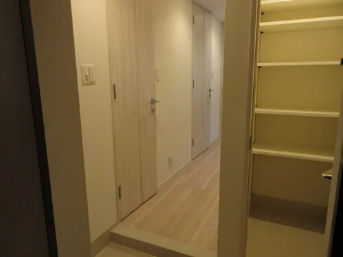 Precis Honkomagome - Interior - ["Fixture", "Wood", "Floor"]