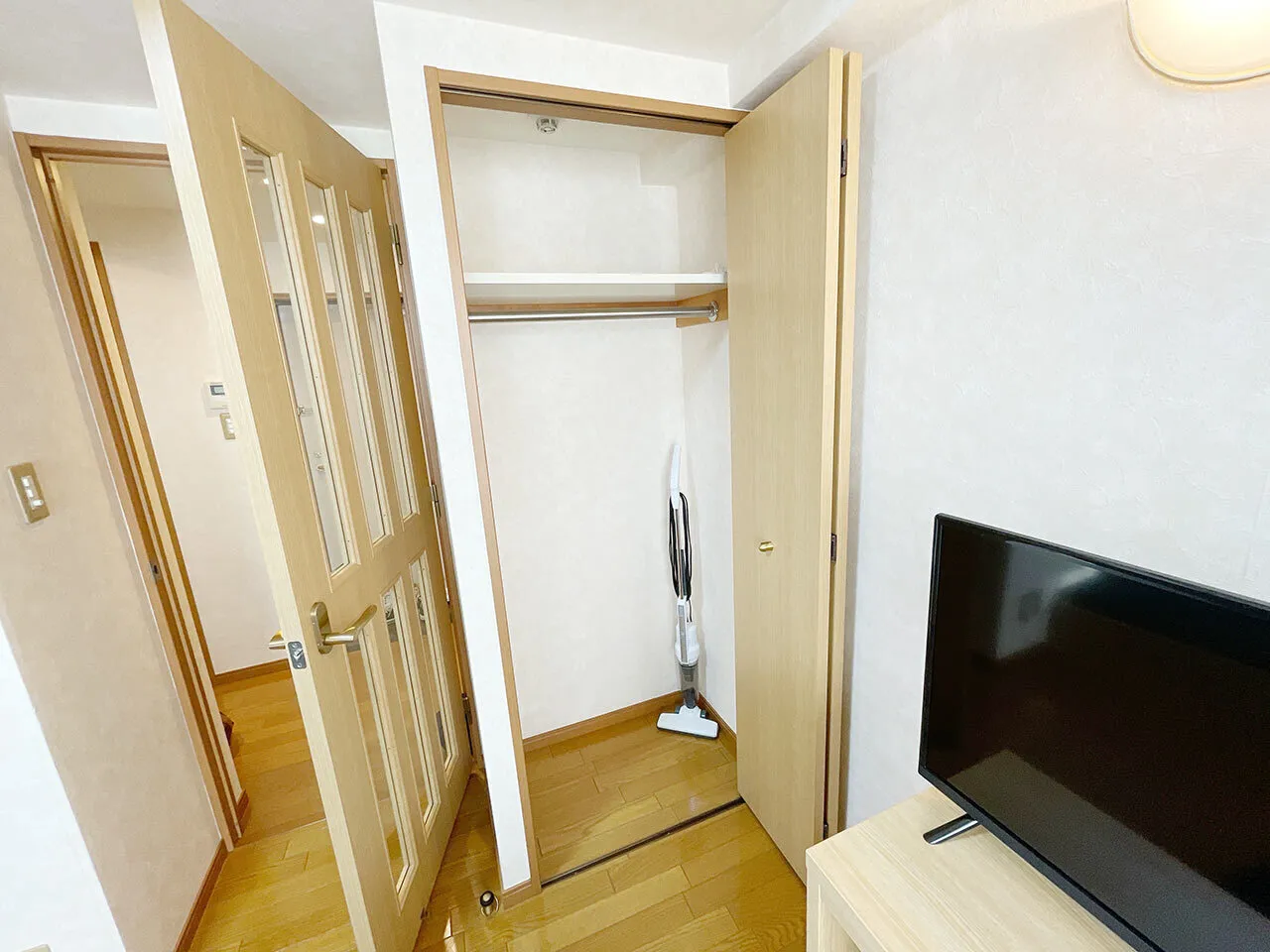 Mynavi STAY Miraie Chiyoda Sanbancho - Interior - ["Flooring", "Wall", "Floor"]