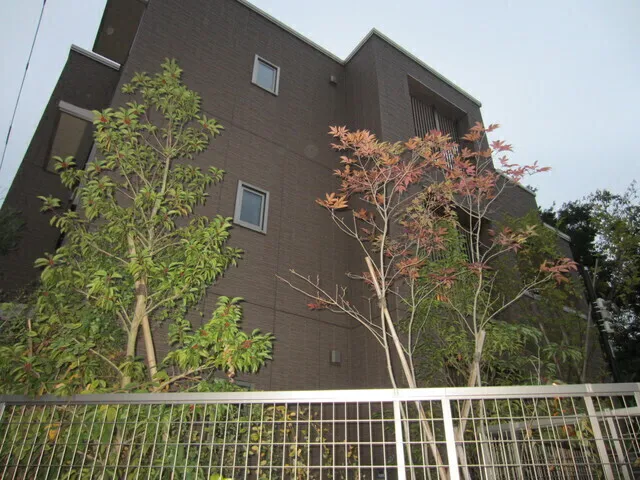 Reve Du Soleil - Exterior - ["Building", "Sky", "Window"]