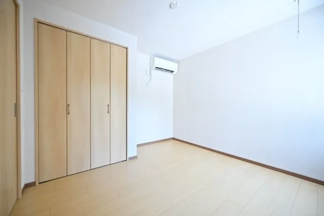 CENTRAL GARDEN RESIDENCE TOKYO - Interior - ["Flooring", "Floor", "Wood"]