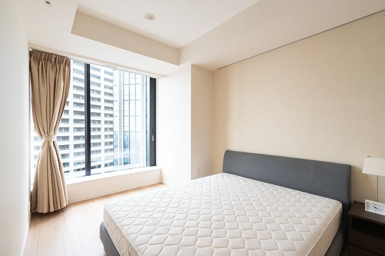 Central Park Tower La Tour Shinjuku - Interior - ["Furniture", "Window", "Building"]