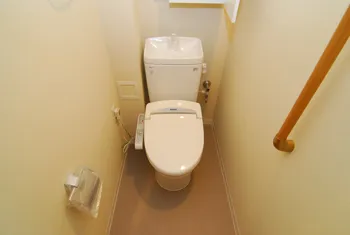 Esty Maison Toyosu Residence - Interior - ["Toilet seat", "Toilet", "Bathroom"]