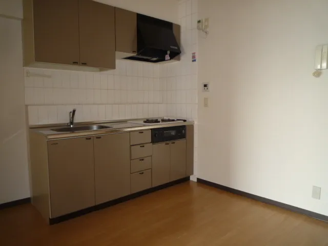 Echopia - Interior - ["Flooring", "Wood", "Kitchen"]