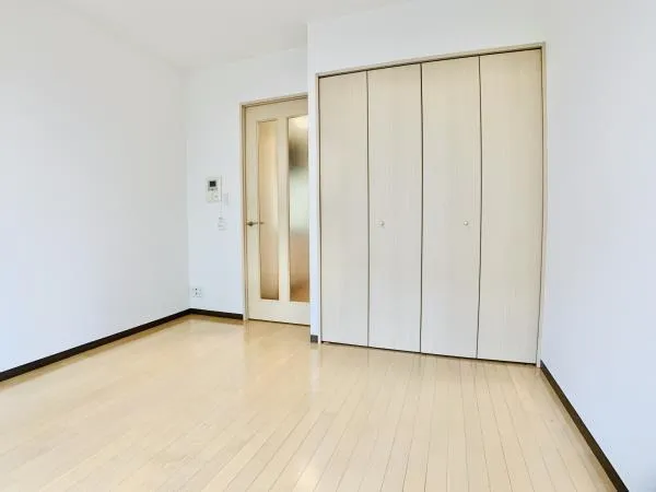 KDX Residence Monzennakacho - Interior - ["Door", "Fixture", "Wood"]