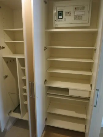 Clio Tokoshi Ginza 2nd Building - Interior - ["Shelf", "Fixture", "Shelving"]
