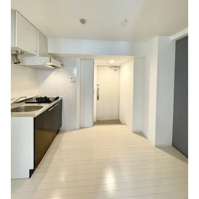 W723 - Interior - ["Cabinetry", "Building", "Interior design"]