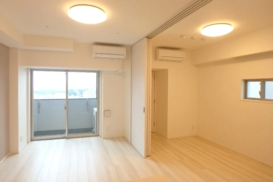 Urban Park Nishi Sugamo WEST - Interior - ["Window", "Building", "Fixture"]