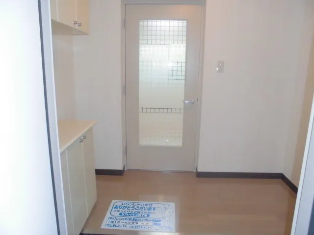 Tetsuhizaka Mansion - Interior - ["Flooring", "Wood", "Floor"]