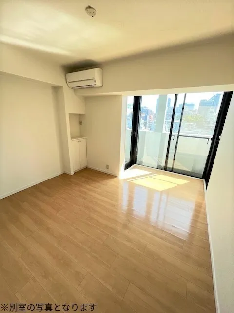 Primegate Iidabashi - Interior - ["Floor", "Flooring", "Wood flooring"]