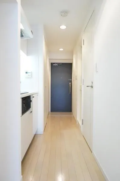 KDX Residence Nishi Shinjuku - Interior - ["Flooring", "Floor", "Ceiling"]