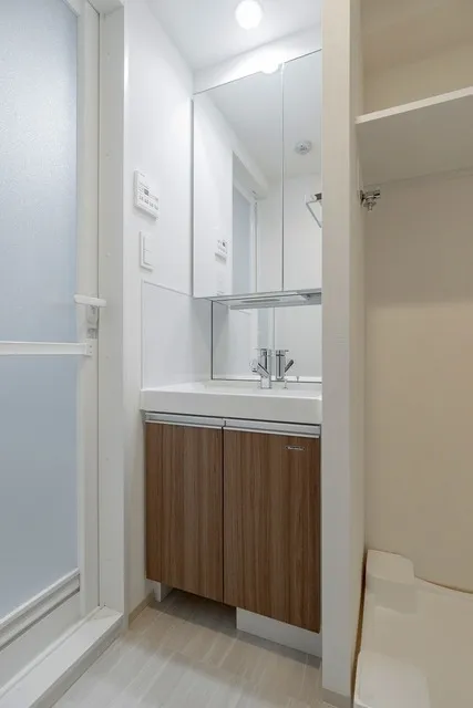 Prince Asylee Court - Interior - ["Flooring", "Floor", "Interior design"]